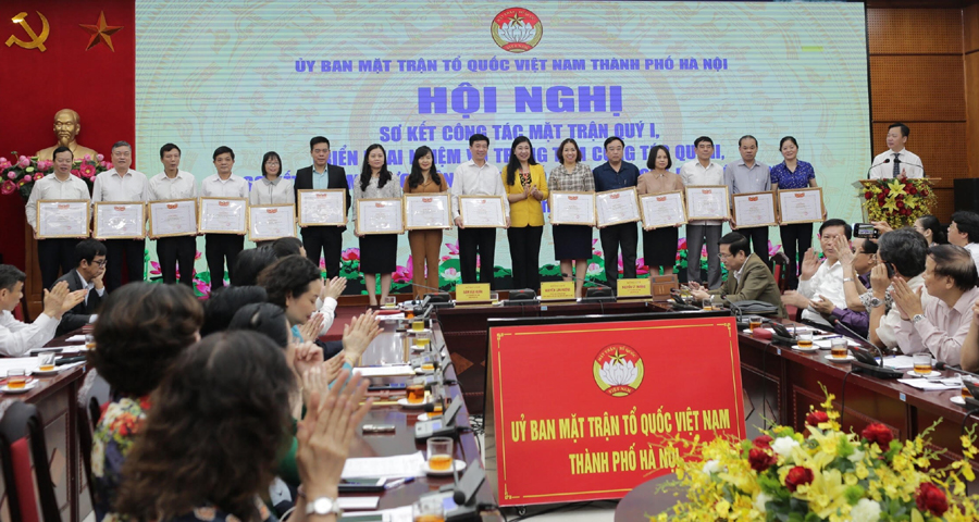 Gắn việc học tập, làm theo Bác với nhiệm vụ tuyên truyền, vận động nhân dân